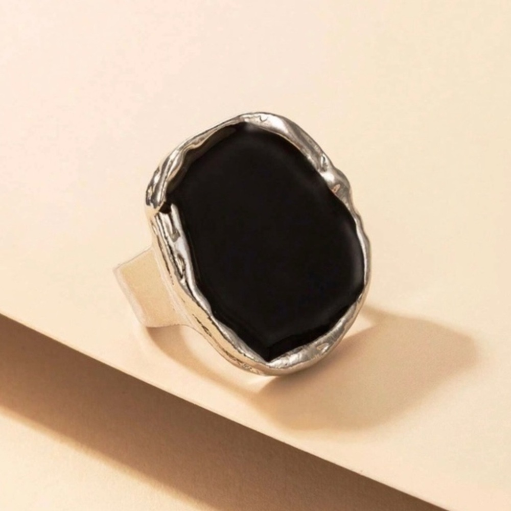 ✨NEW Silver Ring with Black Stone - Picture 2 of 4